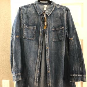 Med Denim Long Sleeve light long shirt